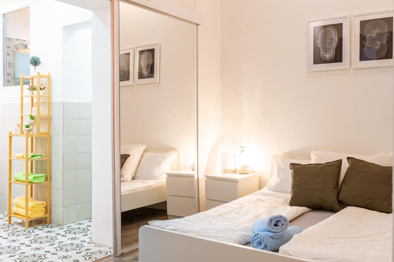 Home-away From @central Bp Budapest